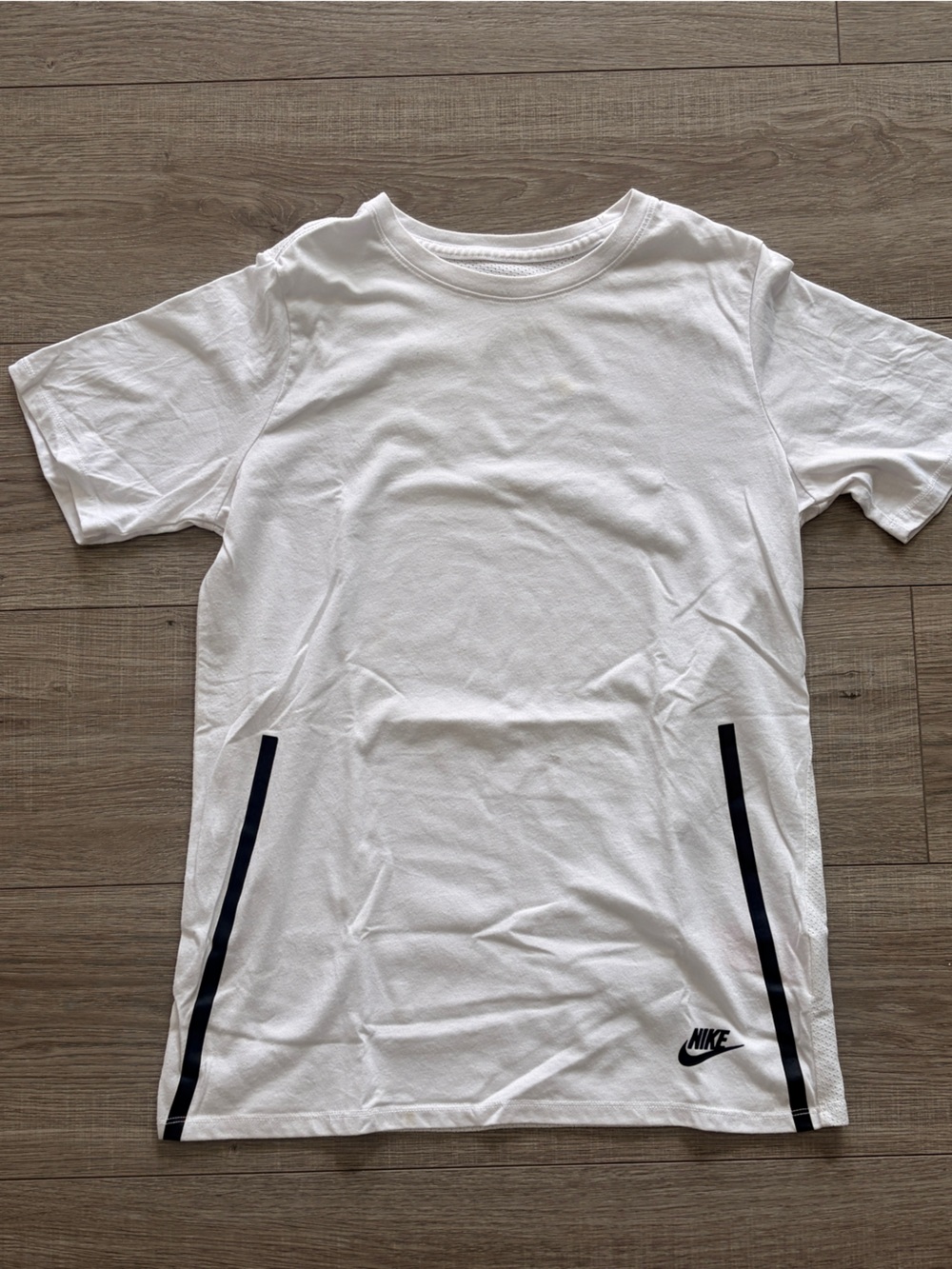Nike Sportswear Tech Athletic Tee White Youth XL 13-15Y